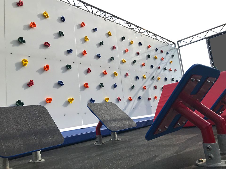 專業定制攀爬墻